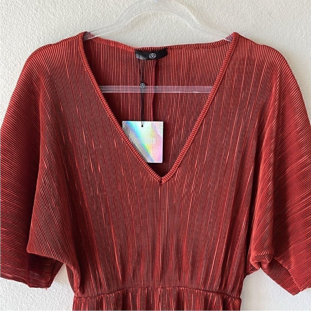 ASOS Miss Guided Rust Pleated Romper - Picture 2 of 12